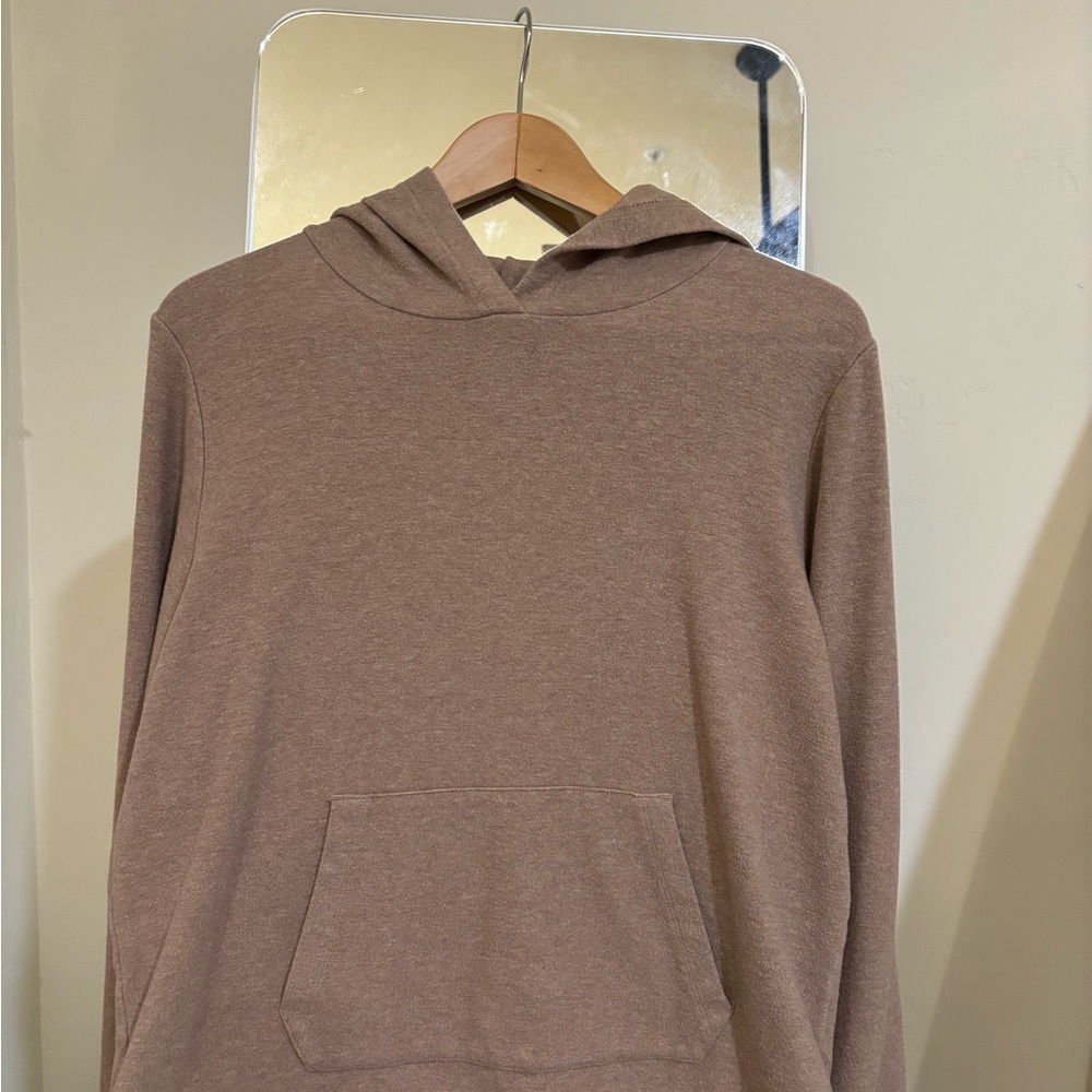 Woman’s JCREW M heather Mushroom color Hoodie Sweater in cloudspun yarn